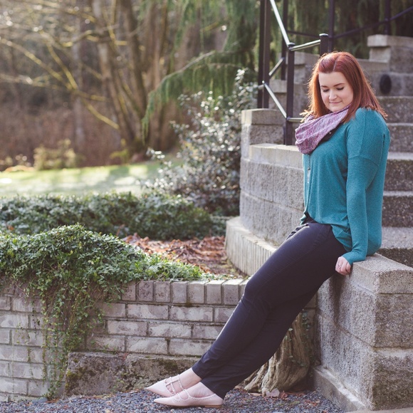 ⬇️ Givenchy 'Elegant Piper' Pointy Toe Flat - Picture 4 of 8